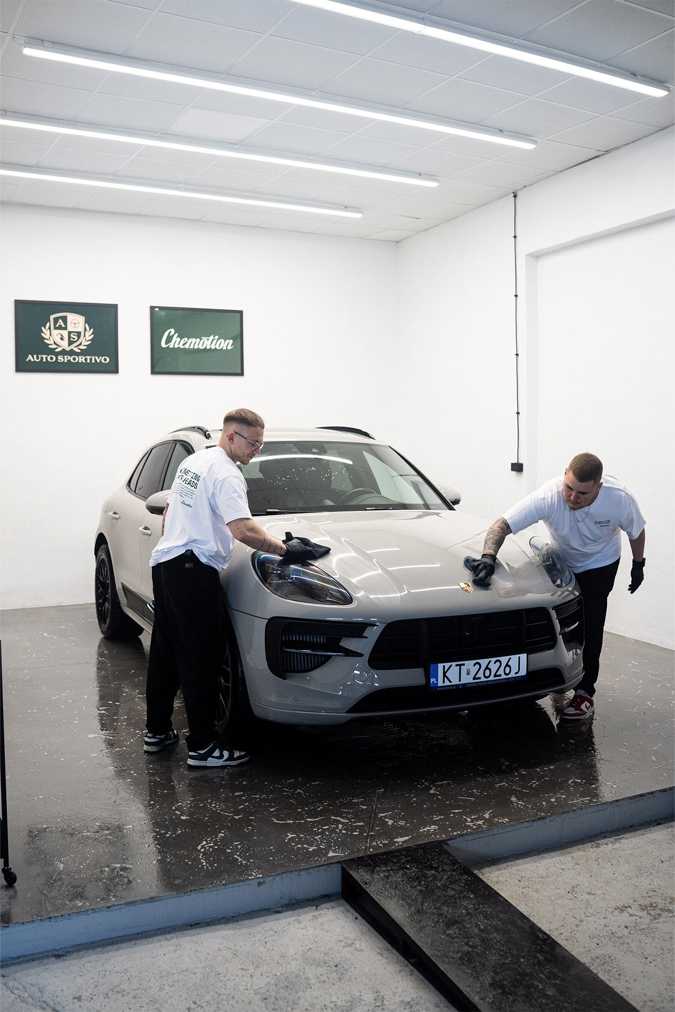 Chemotion - Porsche Crayon